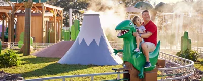 PEPPA PIG Park Deutschland Ride Grampy Rabbit's Dinosaur Adventure