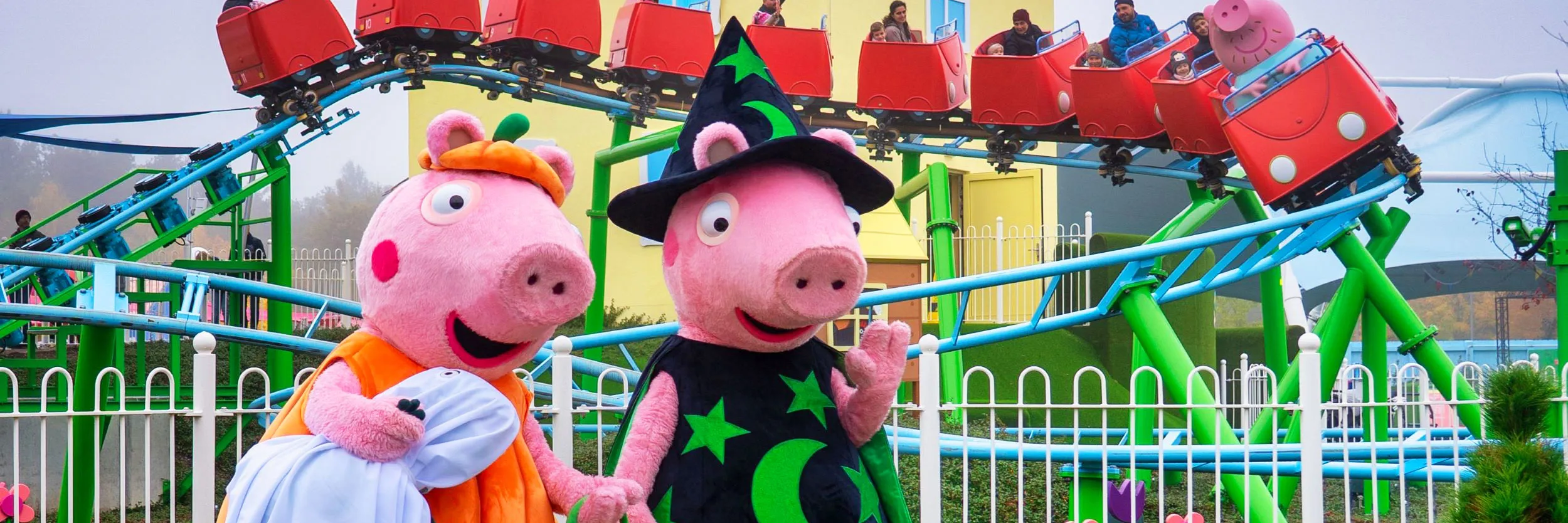 Peppas Halloween Party at PEPPA PIG Park