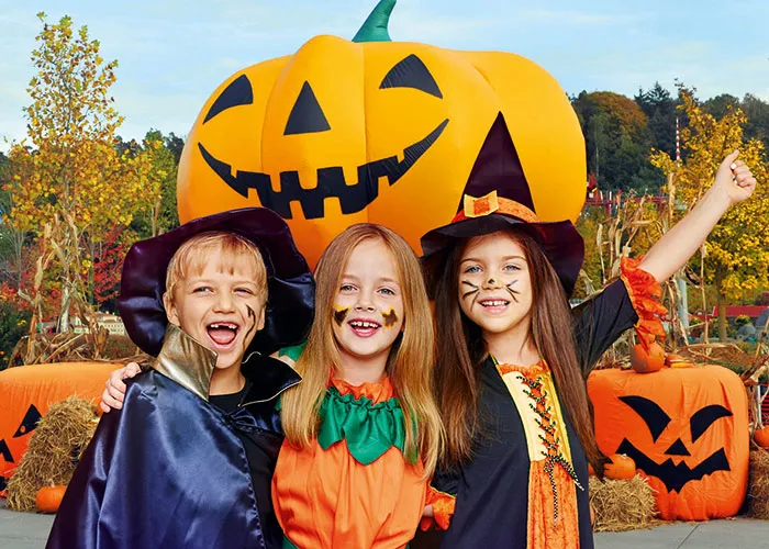 PEPPA PIG Park Halloween Kids dressed