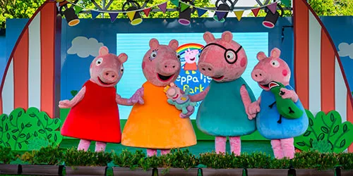Peppa Pig Park Tageskarten mit Familie Wutz und Baby
