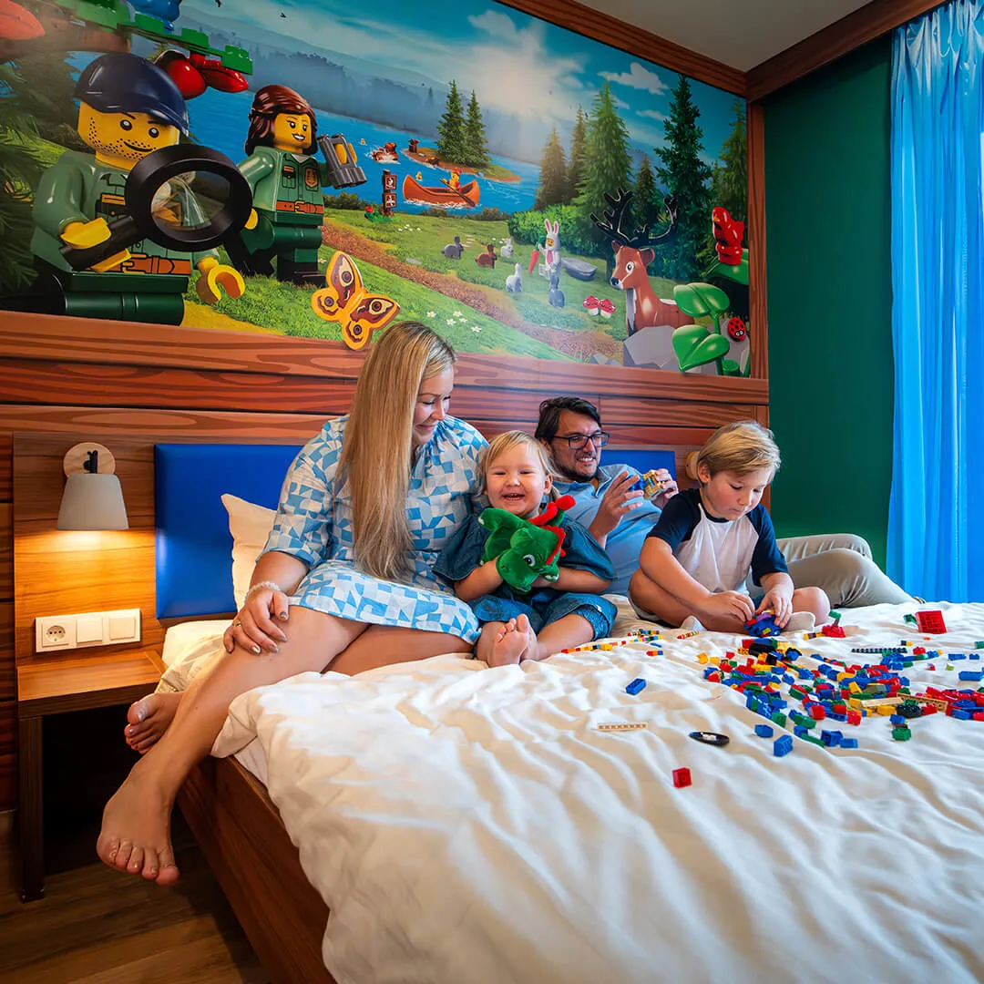 Unterkünfte - LEGOLAND Feriendorf Waldabenteuer LodgeTM - Elternschlafzimmer